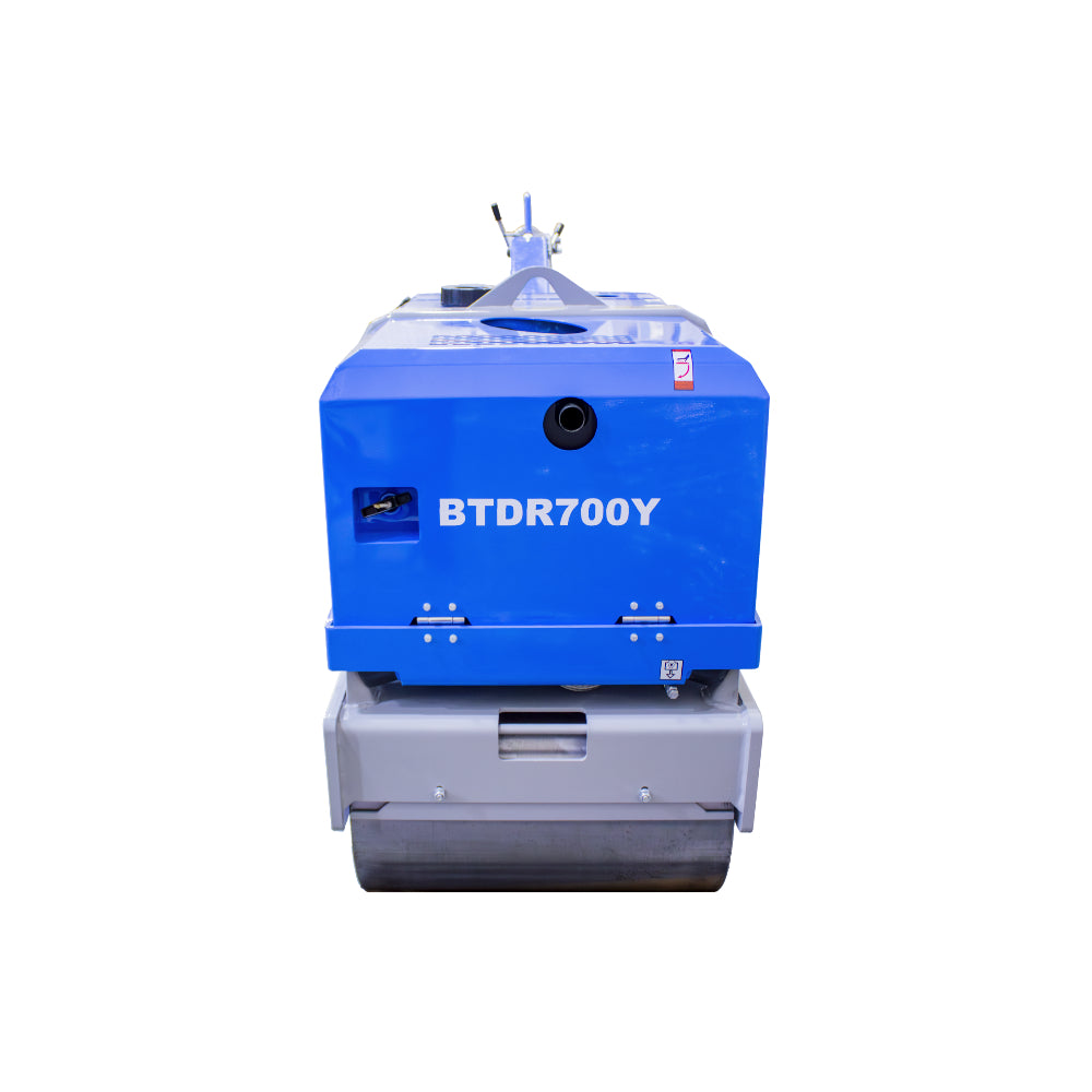 Beton Trowel BTDR700Y roller, operator handle and controls