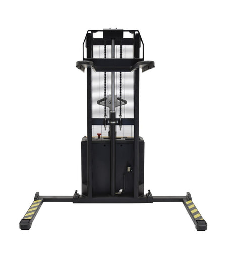 Vestil S-62-FA powered stacker mast and fixed forks detail