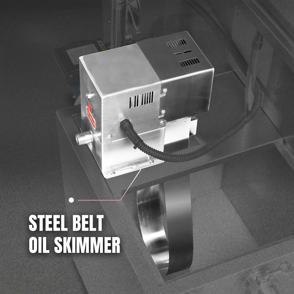 Oil skimmer detail